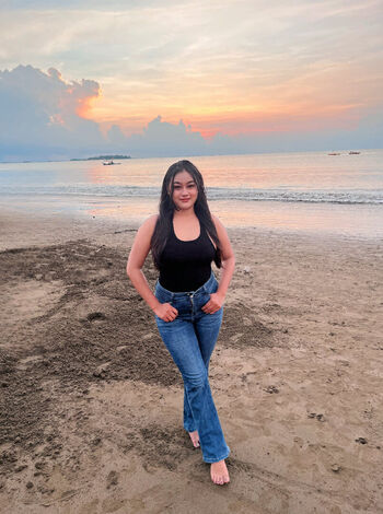 Indonesian girls  page leaked private photo uncensored HD quality