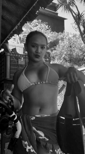 Indonesian girls  page leaked private photo uncensored HD quality
