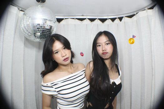 Indonesian girls  page leaked private photo uncensored HD quality