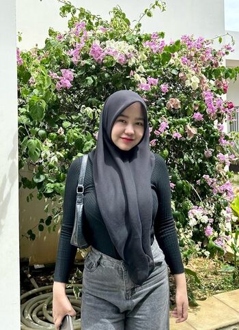 Indonesian girls leaked private photo uncensored HD quality