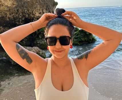 Indonesian girls leaked private photo uncensored HD quality