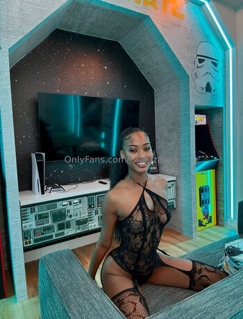 Islabizaxxx leaked private photo uncensored HD quality