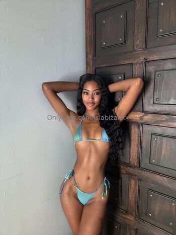 Islabizaxxx leaked private photo uncensored HD quality