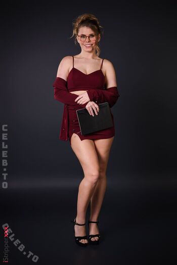 Istripper  page leaked private photo uncensored HD quality