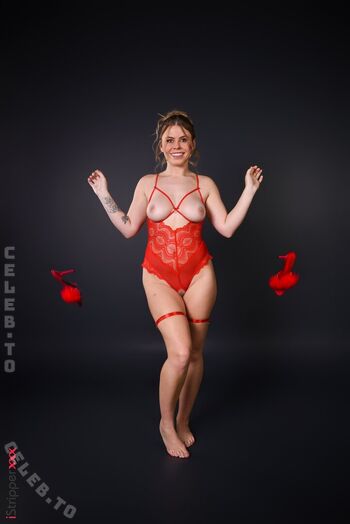 Istripper  page leaked private photo uncensored HD quality