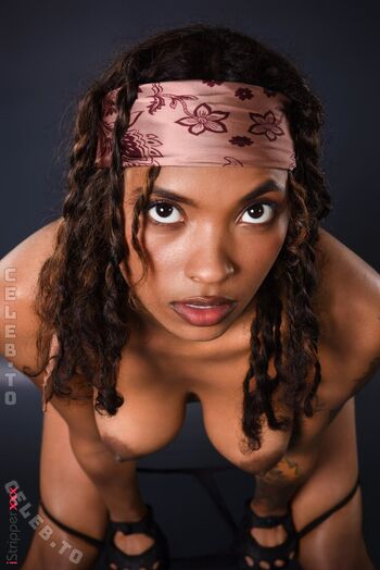 Istripper  page leaked private photo uncensored HD quality