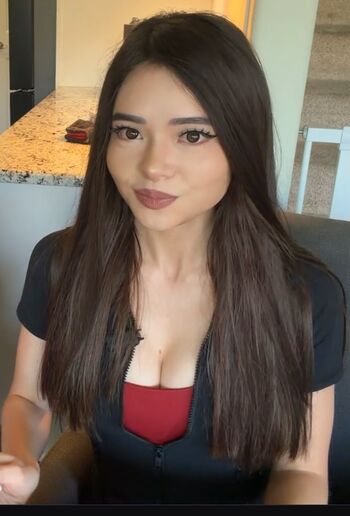 Itskatchii leaked private photo uncensored HD quality