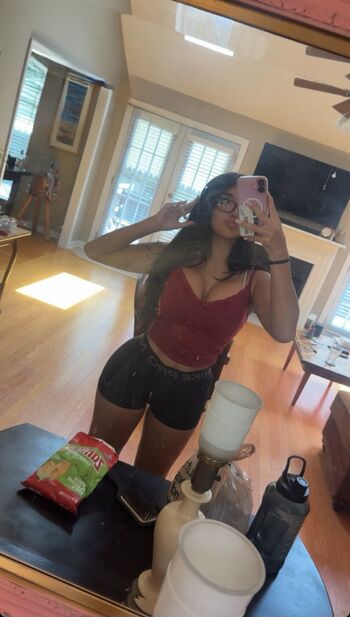 Ivana khalifa page leaked private photo uncensored HD quality
