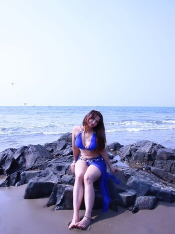Janvi pandey page leaked private photo uncensored HD quality