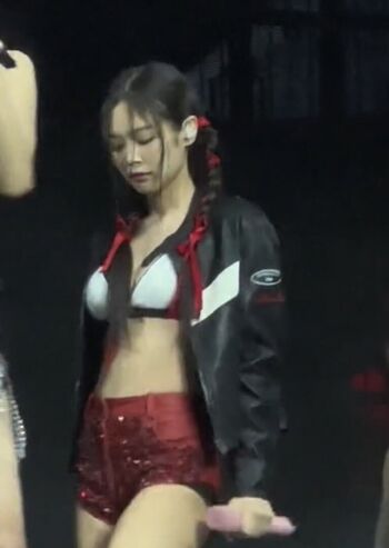 Jennie blkpik page leaked private photo uncensored HD quality