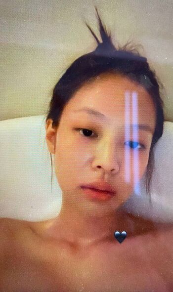 Jennie blkpik page leaked private photo uncensored HD quality