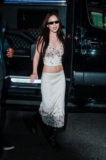 Jennie blkpik page leaked private photo uncensored HD quality