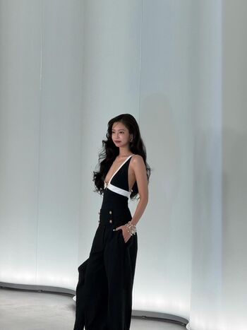 Jennie blkpik page leaked private photo uncensored HD quality