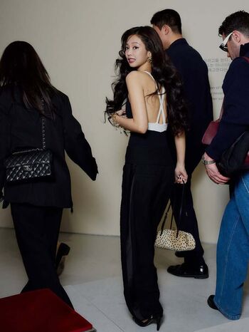 Jennie blkpik page leaked private photo uncensored HD quality