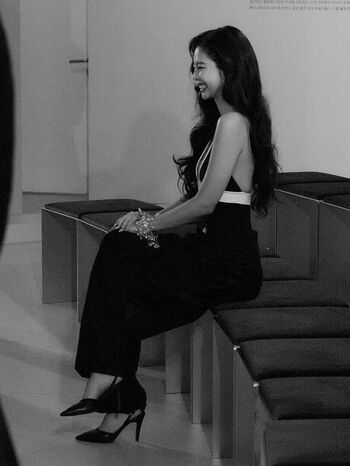 Jennie blkpik page leaked private photo uncensored HD quality