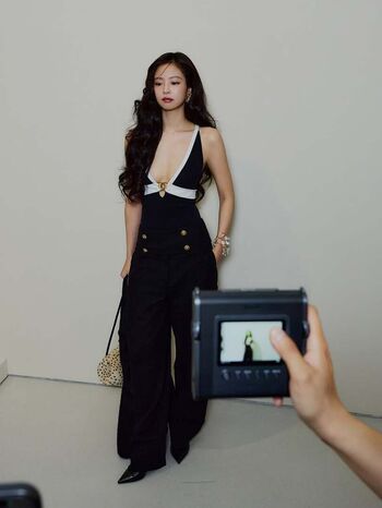 Jennie blkpik page leaked private photo uncensored HD quality