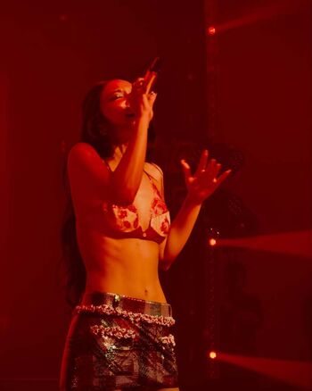 Jennie blkpik page leaked private photo uncensored HD quality