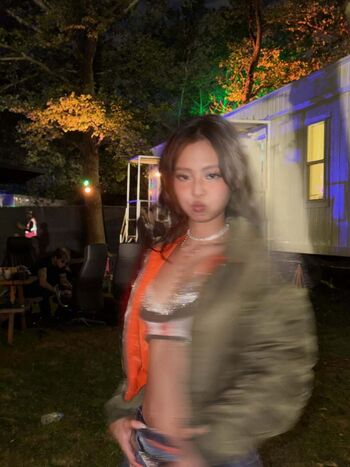 Jennie blkpik page leaked private photo uncensored HD quality