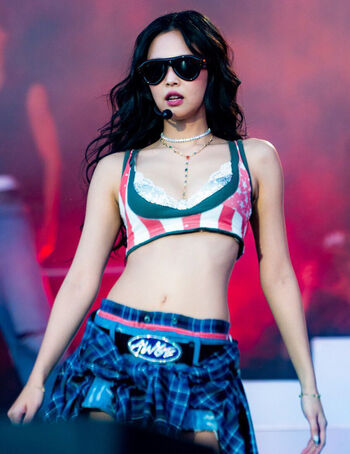 Jennie blkpik page leaked private photo uncensored HD quality