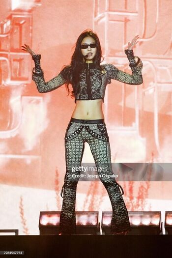 Jennie blkpik page leaked private photo uncensored HD quality