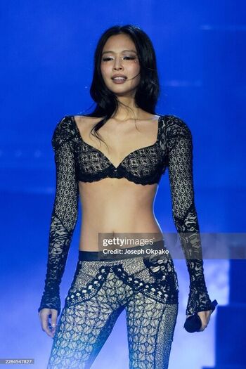 Jennie blkpik page leaked private photo uncensored HD quality