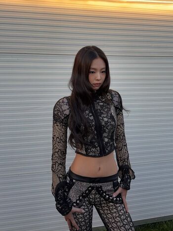 Jennie blkpik page leaked private photo uncensored HD quality