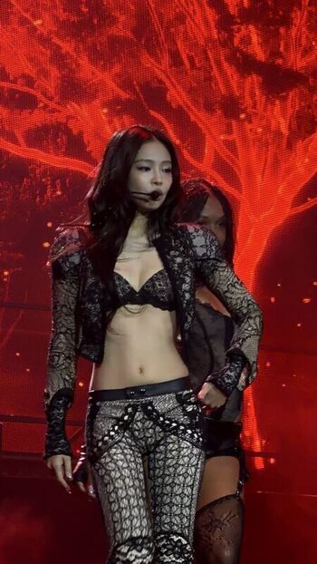 Jennie blkpik page leaked private photo uncensored HD quality