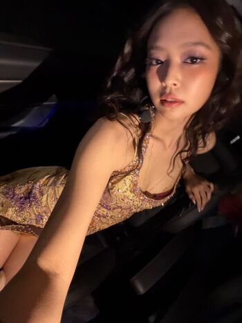 Jennie blkpik page leaked private photo uncensored HD quality