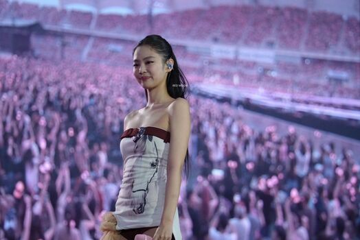Jennie blkpik page leaked private photo uncensored HD quality
