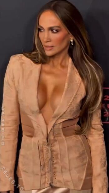 Jennifer lopez  page leaked private photo uncensored HD quality