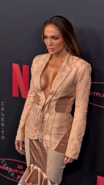 Jennifer lopez  page leaked private photo uncensored HD quality