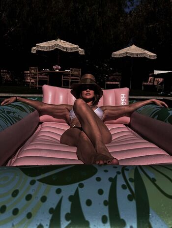 Jennifer lopez  page leaked private photo uncensored HD quality
