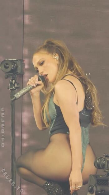 Jennifer lopez  page leaked private photo uncensored HD quality