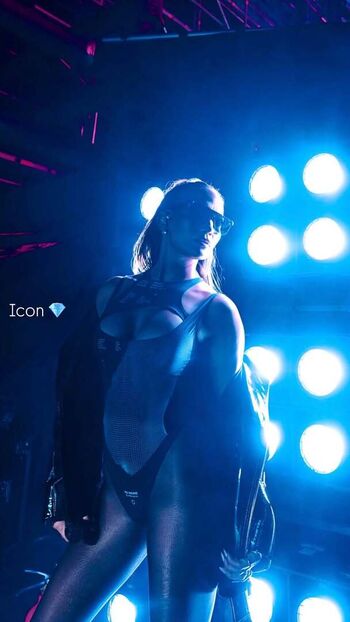 Jennifer lopez  page leaked private photo uncensored HD quality