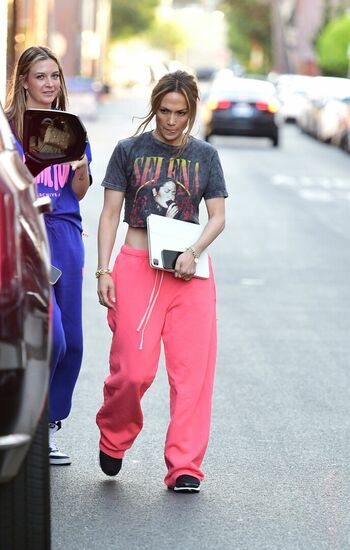 Jennifer lopez  page leaked private photo uncensored HD quality