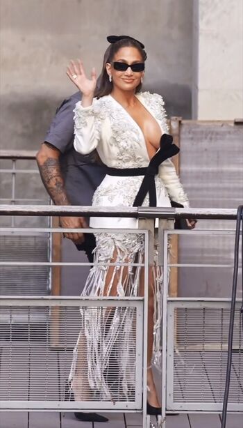 Jennifer lopez  page leaked private photo uncensored HD quality