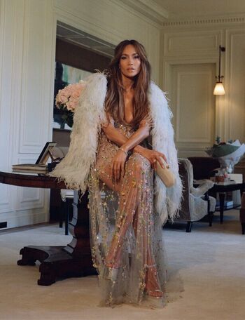 Jennifer lopez  page leaked private photo uncensored HD quality
