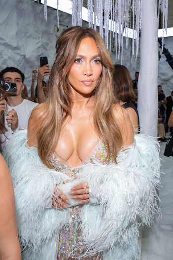 Jennifer lopez  page leaked private photo uncensored HD quality
