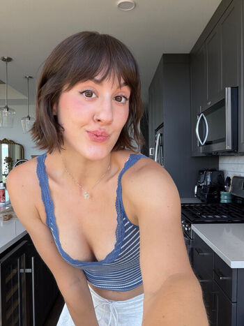 Julesari  page leaked private photo uncensored HD quality