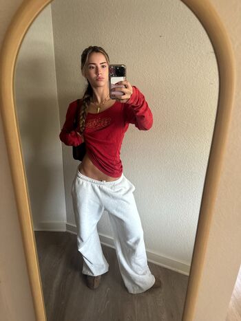 Julia ernst page leaked private photo uncensored HD quality