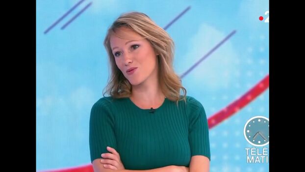 Julia livage page leaked private photo uncensored HD quality