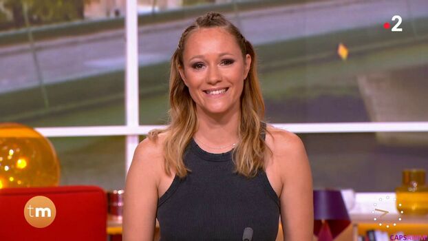 Julia livage leaked private photo uncensored HD quality
