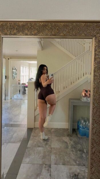 Justacargirlsara leaked private photo uncensored HD quality