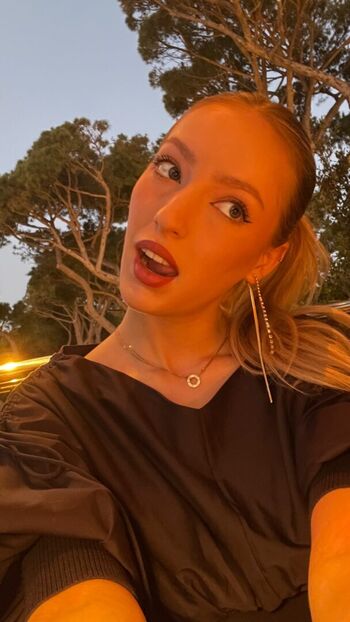 Karina kurzawa leaked private photo uncensored HD quality