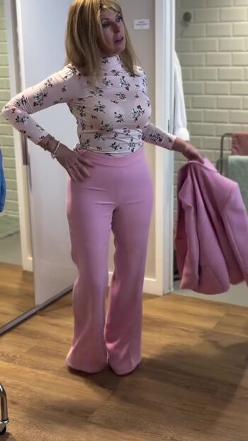 Kate garraway leaked private photo uncensored HD quality