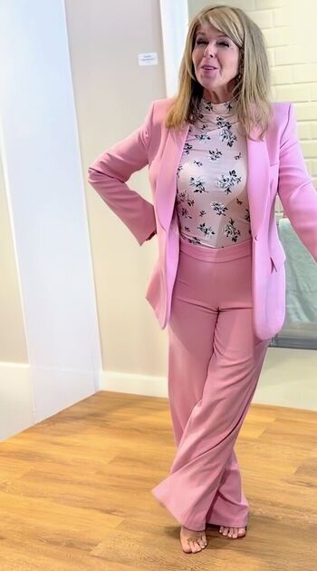 Kate garraway leaked private photo uncensored HD quality