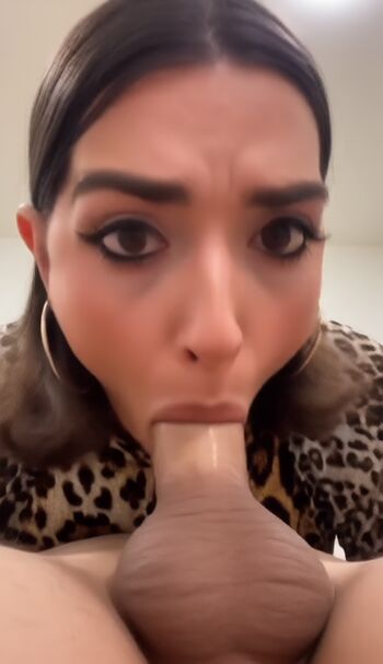 Katelavrentios page leaked private photo uncensored HD quality
