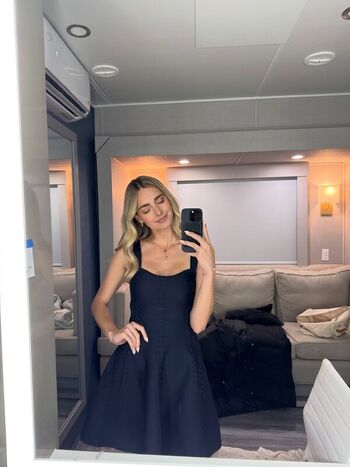 Katelyn tarver leaked private photo uncensored HD quality