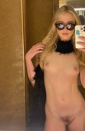 Kathryn newton leaked private photo uncensored HD quality