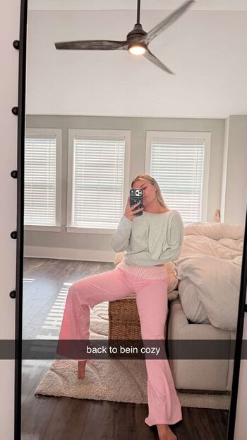 Katie sigmond  page leaked private photo uncensored HD quality